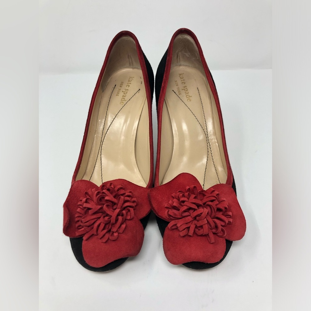 Kate Spade Bloom Black Suede Shoes Pumps with Red Flower Size 7